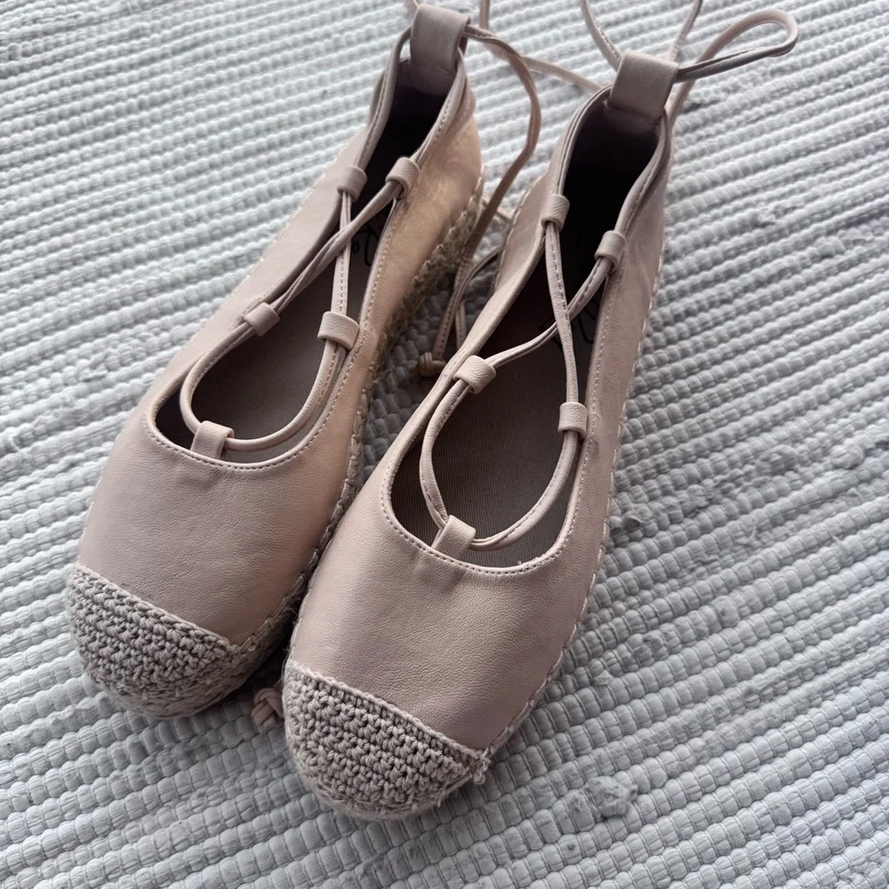 London Rag Lace Up Espadrille Platform Ballet Flats Beige Leather 9.5